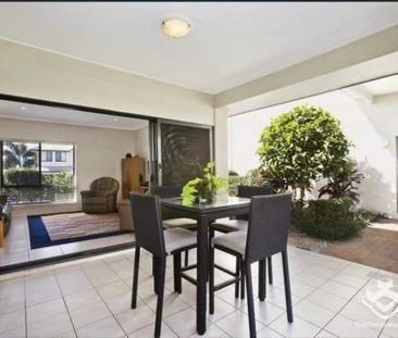 Spacious 4-Bedroom Home + Separate Studio in location - Photo 6