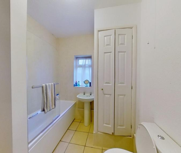 2 bedroom ground floor flat to rent - Photo 6 | Rentumo