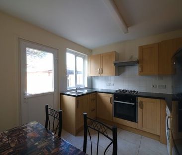 Room in a Shared House, Bisson Road, E15 - Photo 3