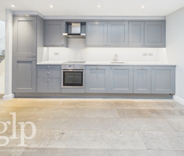 2 Bedroom Apartment, Martin’s Lane, Covent Garden, WC2N - Photo 6