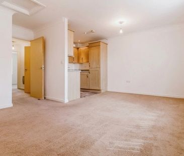 Rocheforte House, Rochford - Photo 1