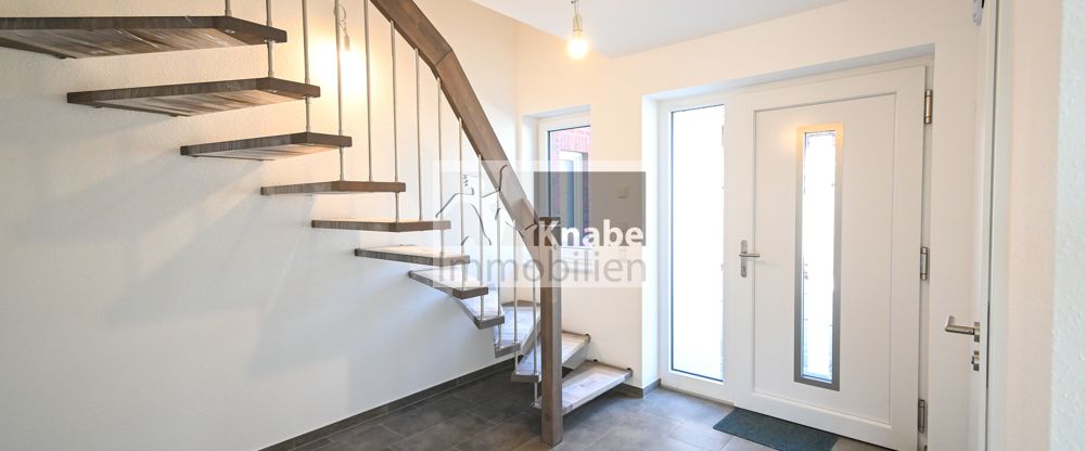 Moderne Doppelhaushälfte - Photo 1