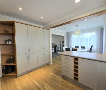 Spacious Four-Bedroom Family Home in Matua - Available February 202... - Photo 2