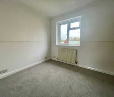 2 bedroom detached house to rent - Photo 3