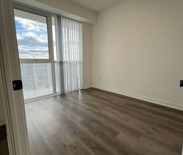 For Lease - 8 Interchange Way Unit# 2211, Vaughan, Ontario - Photo 4