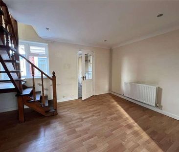 Winchester Road, Romsey, Hampshire, SO51 - Photo 2