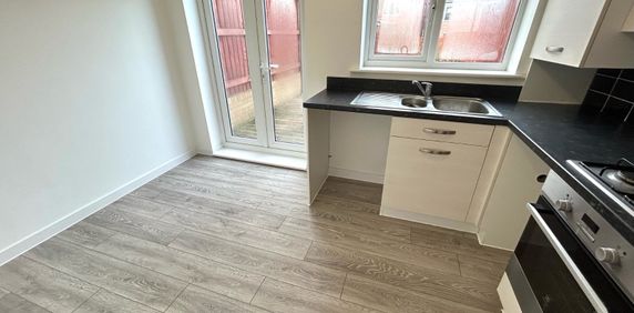 3 bedroom house to rent - Photo 2