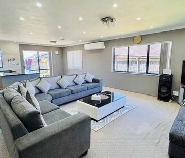 Spacious 4-Bedroom Home with Study in a Prime Location! - Photo 2