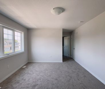 For Lease - 75 Hillcrest Road Unit# Upper, Port Colborne, Ontario - Photo 6