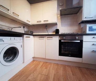 2 bedroom house share to rent - Photo 4