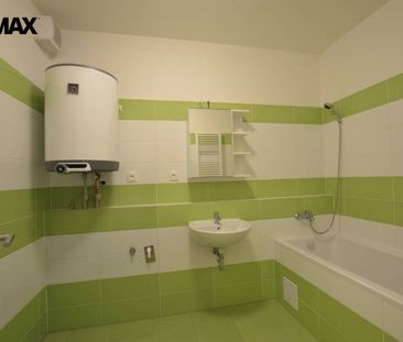 Pronájem bytu 1+kk v osobním vlastnictví 39 m², Holubice - Photo 6