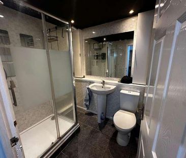 Lodge Road, Brereton, Rugeley, WS15 - Photo 4