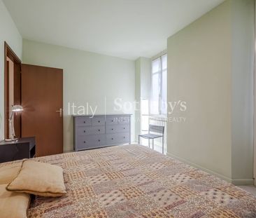 Apartment in the heart of the historic center of Arona - Photo 3