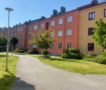 Alnängsgatan 8 - Photo 1