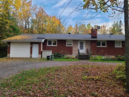 For Lease - 4918 Leitrim Road Unit# Unit B, Carlsbad Springs, Ontario - Photo 4