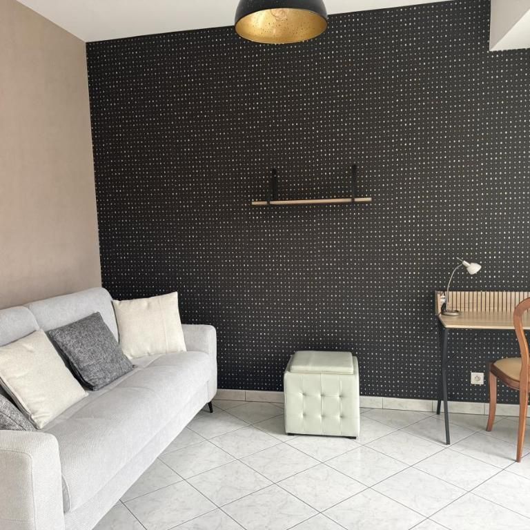 LOCATION MEUBLÉE - LAVAL - Photo 1