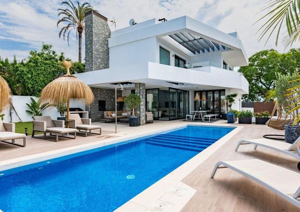 Luxury Villa for rent in San Pedro de Alcántara, Spain