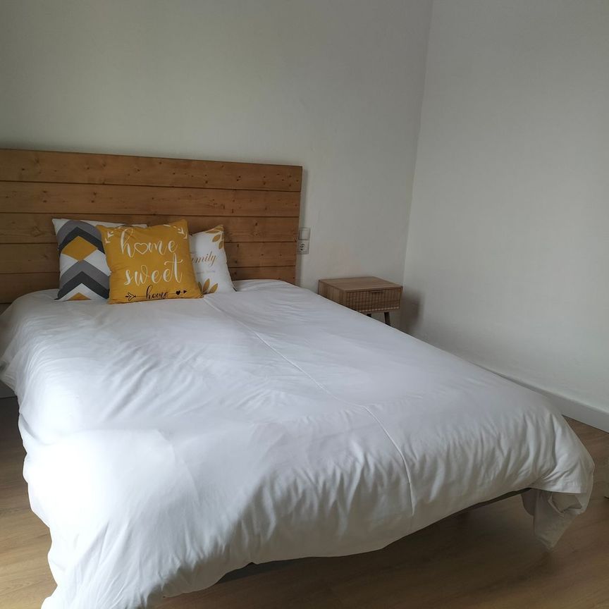 Alquiler de piso en Calle Lagunillas, 7 - Photo 1