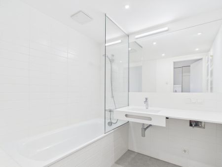 Zentrale & Moderne 2-Zimmer Wohnung mit Loggia - Nahe U4 - Photo 4