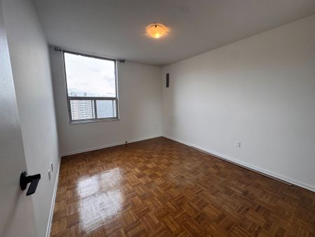 For Lease - 5 Shady Golfway Avenue Unit# 1201, Toronto, Ontario - Photo 4
