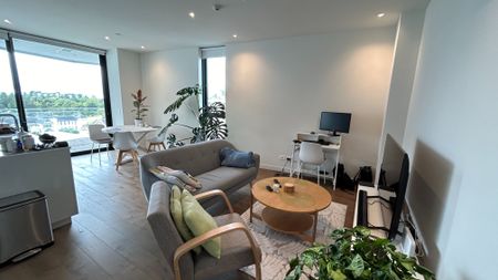 1 Bedroom on Green Ln W - Photo 5