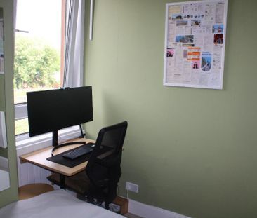 2 bed flat for rent in Gorgie - Photo 6