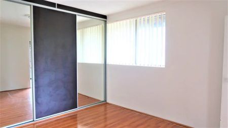 “DEPOSIT TAKEN” - Photo 3