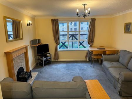 2 bedroom flat to rent - Photo 5