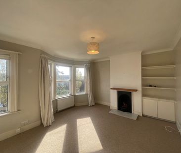 2 Bed Flat, Princes Crescent, BN2 - Photo 1
