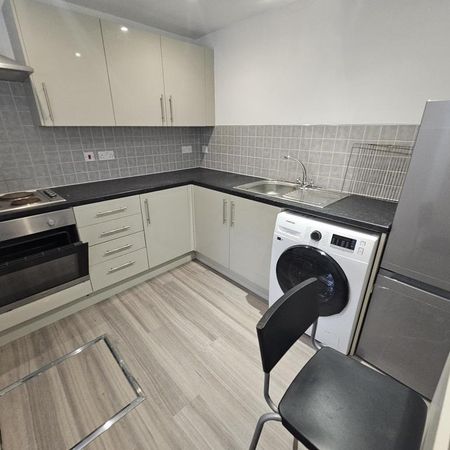 1 bedroom flat to rent - Photo 3