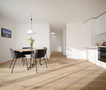 Spacious 2.5-room attic apartment furnished - Photo 3