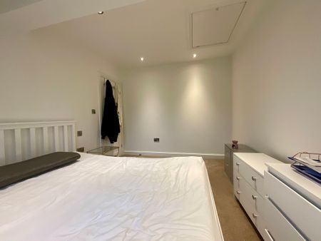 1 bedroom Mid Terraced Bungalow to let - Photo 5