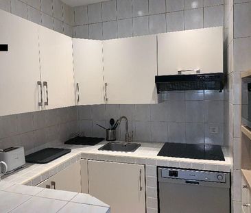 Location appartement Marseille 1er (13001) - Photo 2