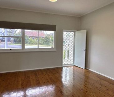 38 Second Street, Cardiff South - Photo 1