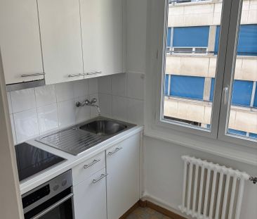 Plein centredu quartier des eaux-vives à 100 mètre du lac - Foto 1