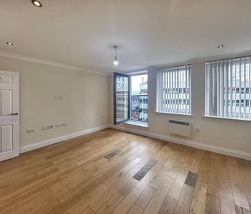 1 bedroom apartment to rent - Photo 2