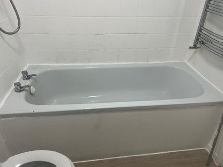 3 bedroom house to rent - Photo 4