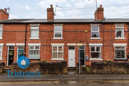 2 bed Mid Terraced House for Rent - Photo 5