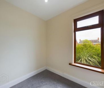 129 Rushfield Avenue, Belfast, BT7 3FR - Photo 3