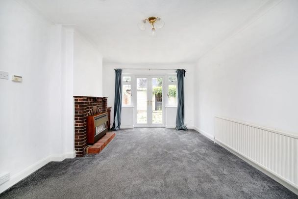 3 bedroom detached house to rent - Photo 1