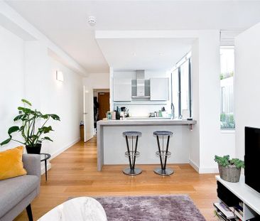 Studio to rent - Photo 5