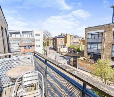 Town Meadow, Brentford, TW8 - Photo 5