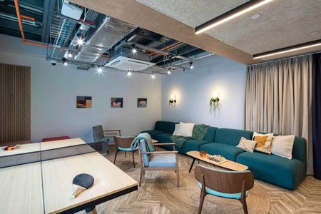 Bronze Studio - Photo 2