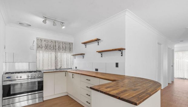 Spacious Family Home with Generous Yard - Photo 1