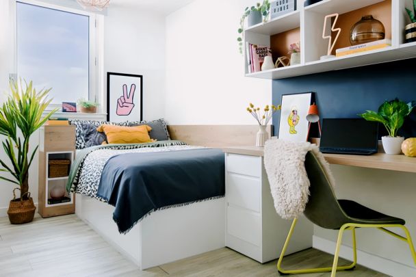 Large Studio - Photo 1