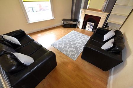 4 bedroom house to rent - Photo 4