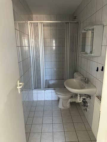 ++ TOP - Single-Wohnung im Dachgeschoss + Stellplatz PKW ++ - Photo 4