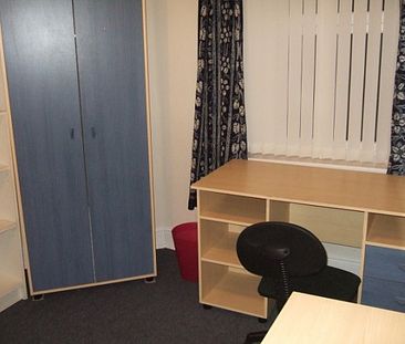 Spacious double room - 3 bed house - 1min walk from Fusehill St Campus - Photo 2