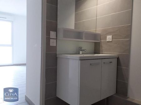 Location Appartement 2 pièces 36m² CASTELNAU LE LEZ 34170 - Photo 2