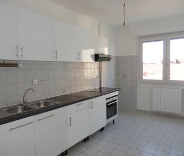 Location Appartement 1 pièce 35m² - Photo 1